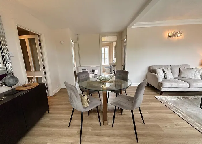 The Mozart Suite By Sloane Square